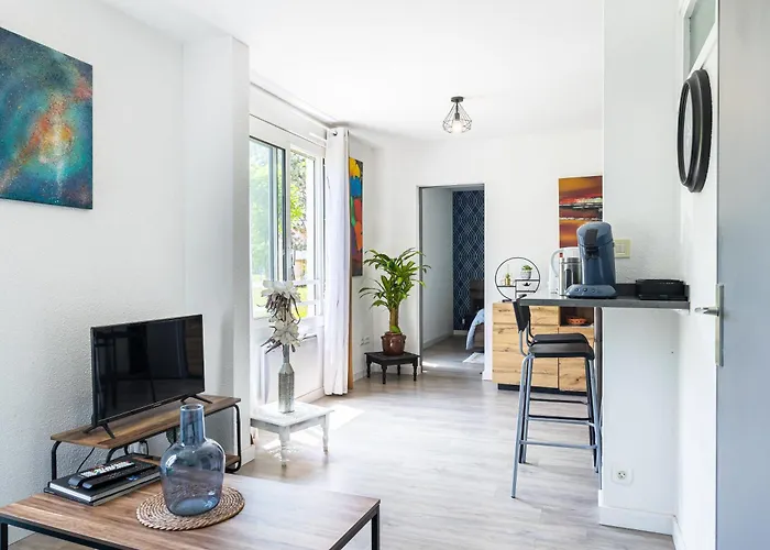 Chazi Proche De La Cite Espace 툴루즈