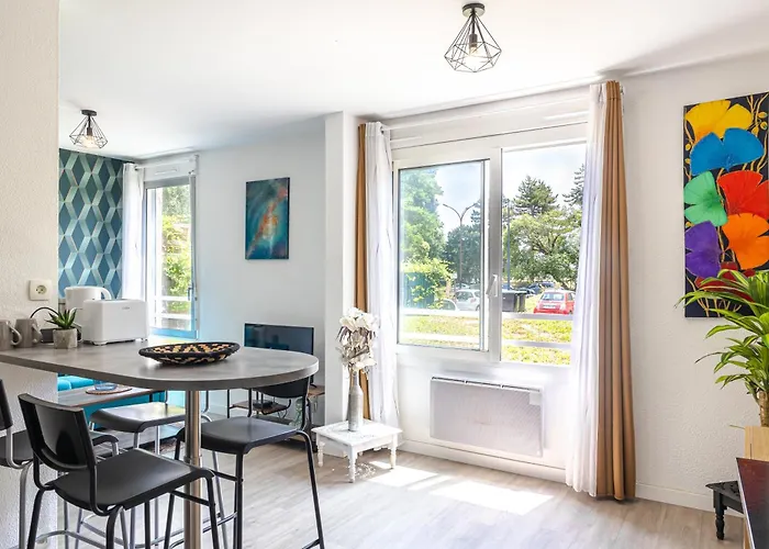 Chazi Proche De La Cite Espace 아파트